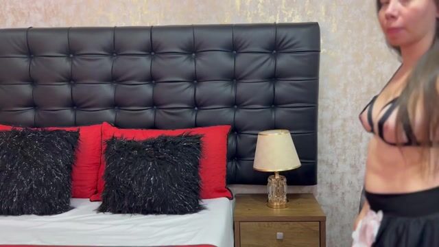 Model - CelesteFerri deepthroat