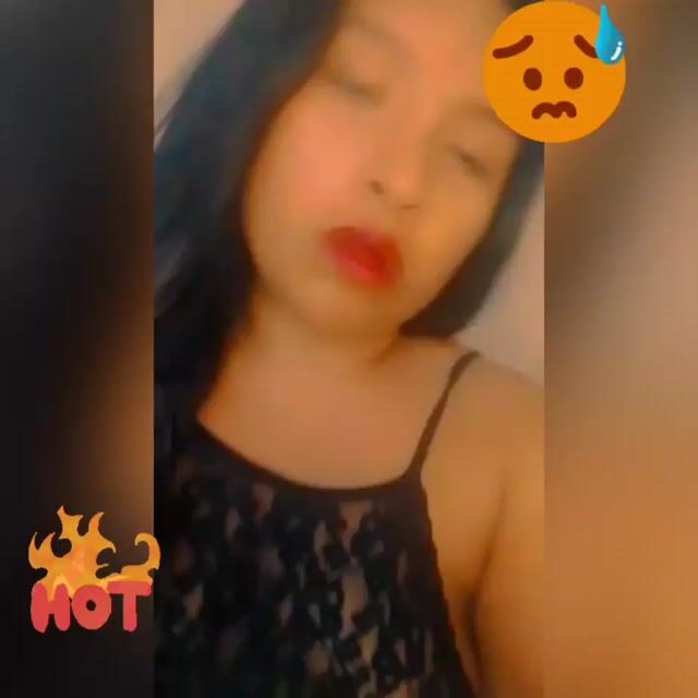 Model - Alice Wait bigboobs