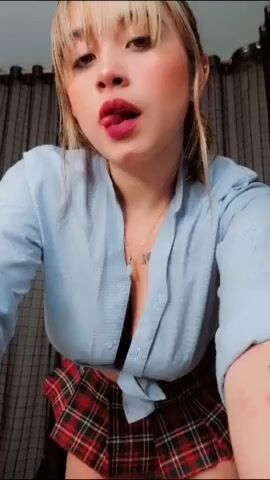 Model - Valerie Saenz friendly