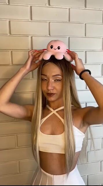 Model - Flexible_Lisa teen