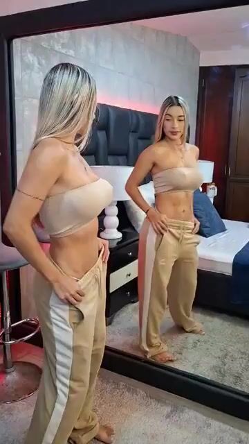 Model - Anna Kinh fetish