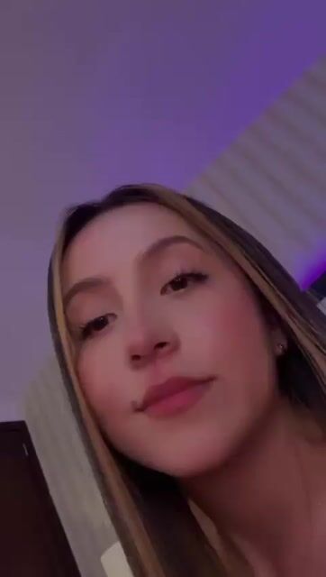 Model - KimConnorr heels