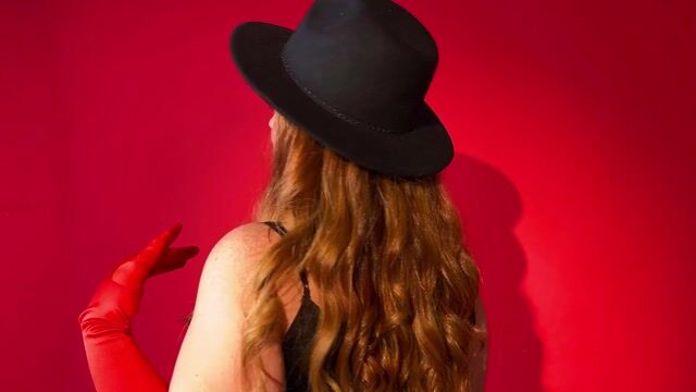 Model - EsterDior girl