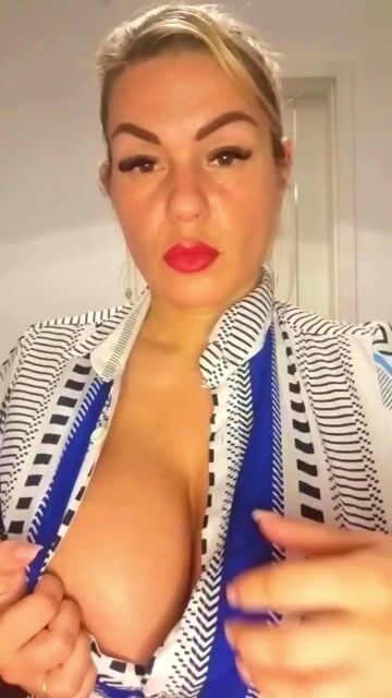 Model - KristinaPalmer boobs