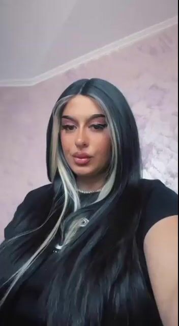 Model - Divine Aria natural