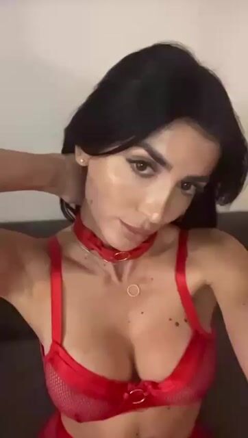 Model - Amelie Knight fetish