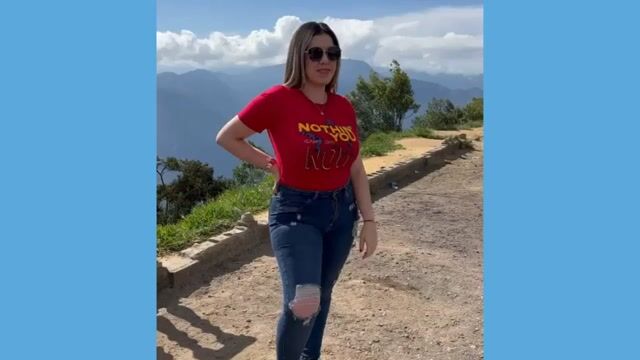 Model - Nina Parker feet