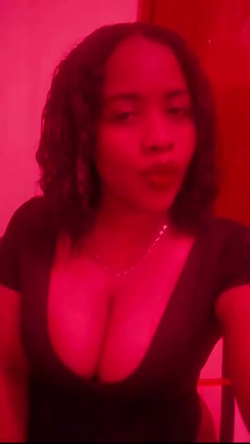 Model - karenen mi sal showass