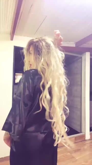 Model - VictoriiaGray toy