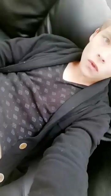 Model - ZacRayder petite