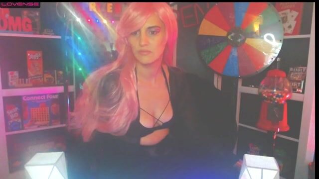 Model - Shalimar Rose horny