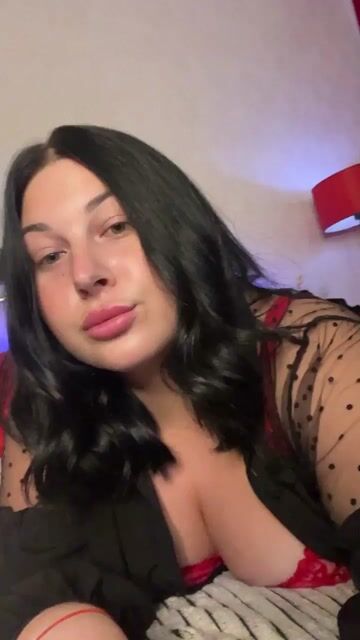 Model - ArianaDark squirt