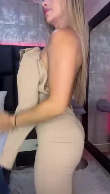 Model - Anna Kinh anal