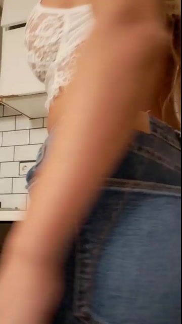 Model - JessieJaye anal