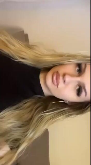 Model - Abby Summer bigboobs