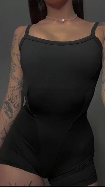 Model - Sex Doll Ari beautiful