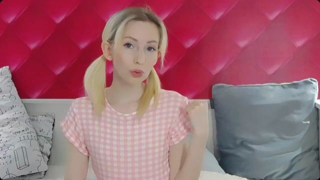 Model - PetiteGoddess heels