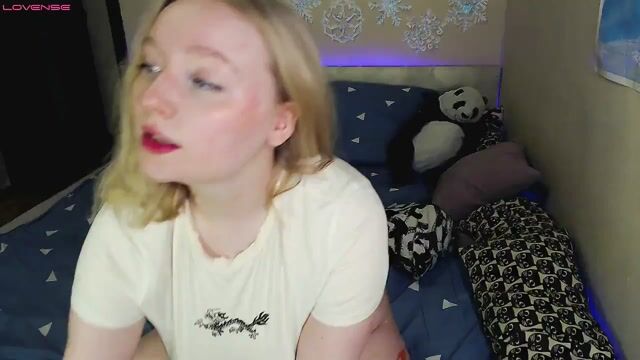 Model - Darling Eva curvy