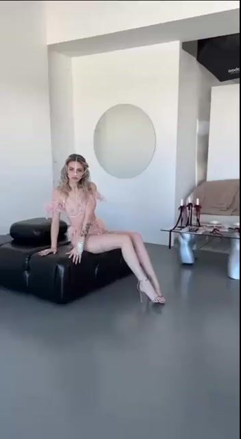 ChloeBright orgasm Model - ChloeBright orgasm