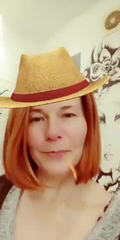 Model - Jenny Kira sexy