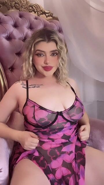 Model - ZaraVega niceass