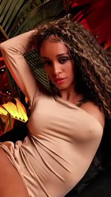 Model - tamysoul squirt