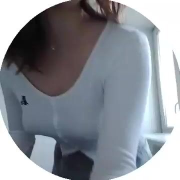 Model - Mona striptease