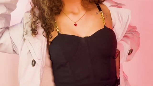 Model - XaraThryz ass