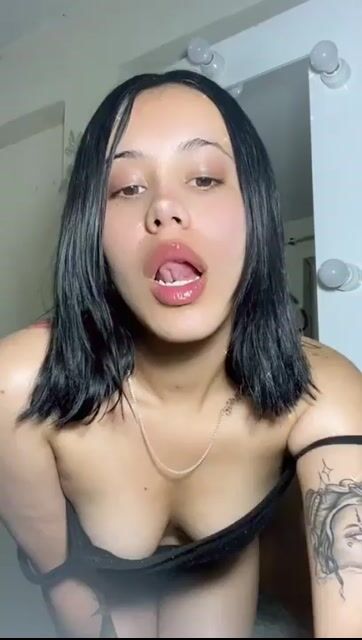 Model - Luna Miller ass