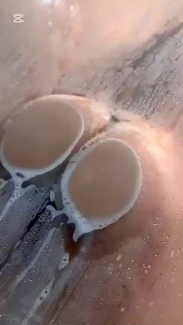 Model - Evans paris shaved