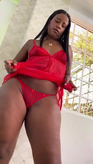 Model - ValentinaMurphy joi