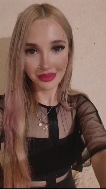 Model - Alienanna11 roleplay