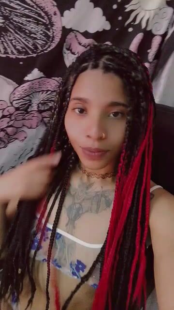 Model - koralinemiller sleve