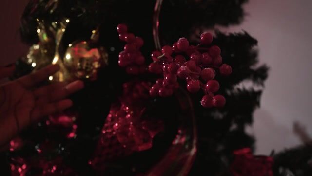 Model - ValentinaMurphy vibrator