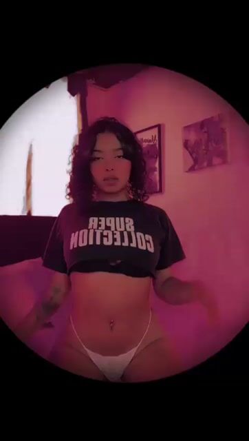 Model - Lizz Ivanov 18