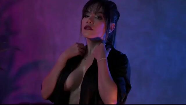 Model - NathalieSwan anal