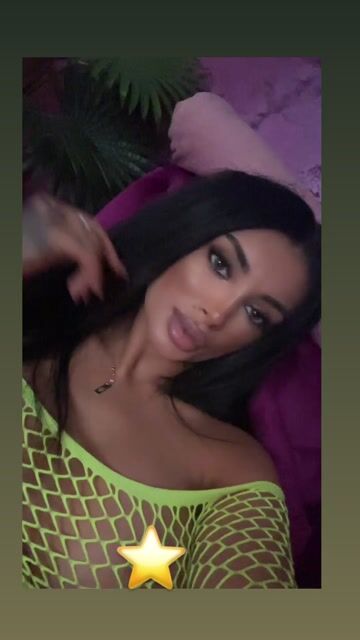 Model - SashaBae toys