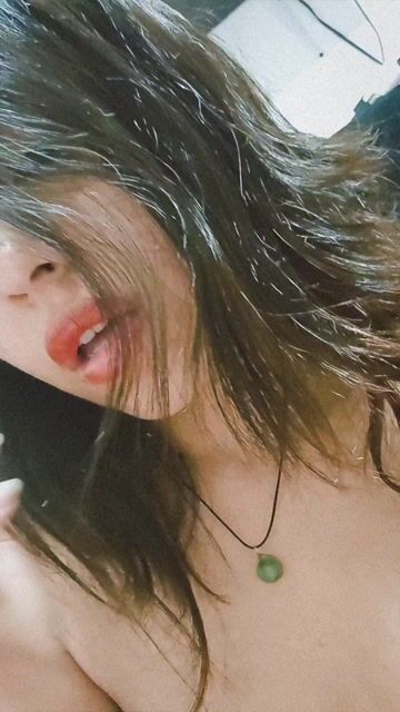 Model - Daniela Moon sexy