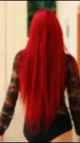 Model - Mila Bonnet heels