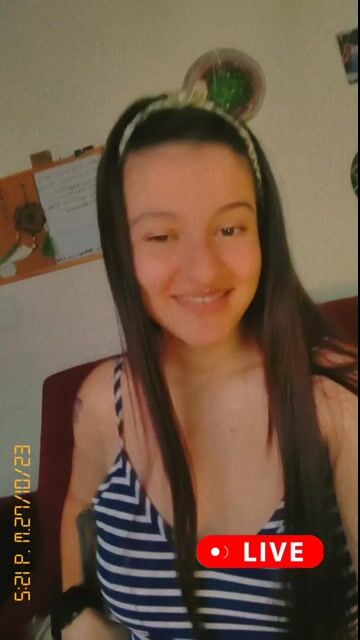 Model - Mia di mota latina