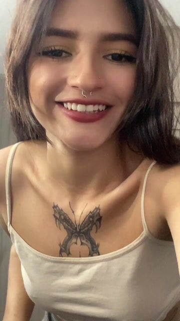 Model - Lilith Murphy joi