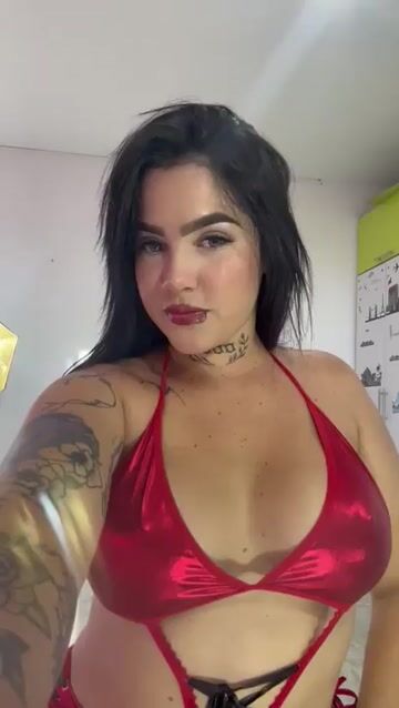 Model - Camilee S deepthroat