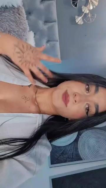 Model - Lexxiee Haze shaved