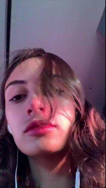 Model - Melanie blowjob