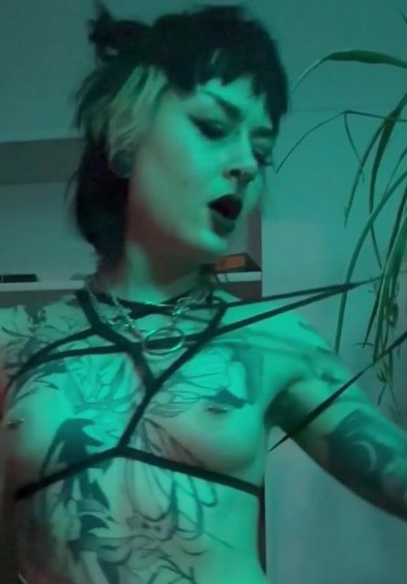 Model - Lacey-Maria fetish