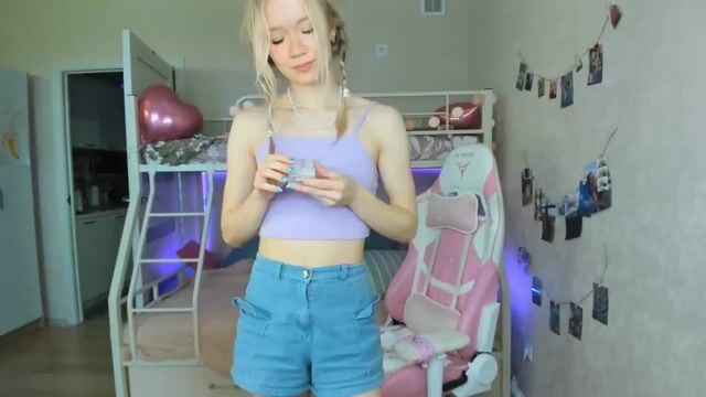 Alice_Young squirt Model - Alice_Young squirt