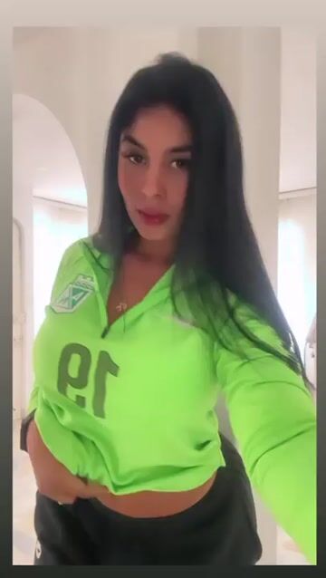 Model - Addabella naughty