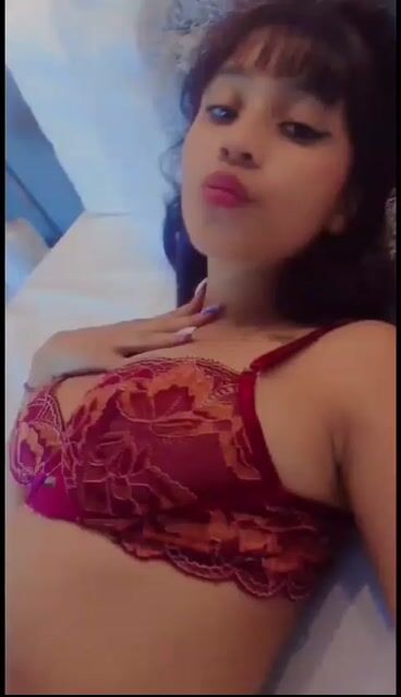 Model - Noa Dream ass