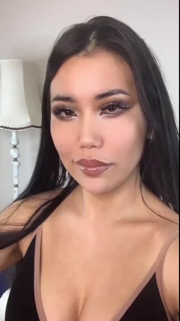 Model - crystalAlina asian