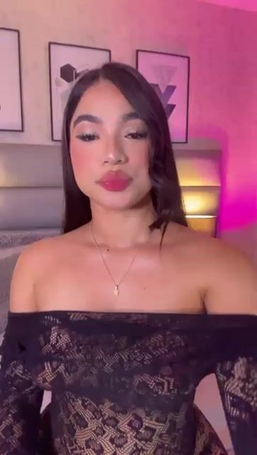 Model - Catalina Soto sexy